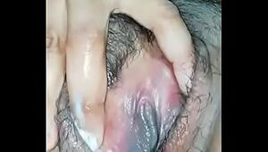 Desi girl fingring with alone