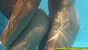 Underwater sexgames fuck