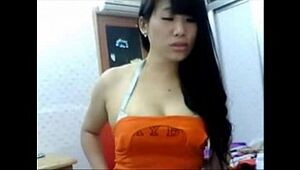 Asian amateur girl masturbates on cam - More on Random-porn.com